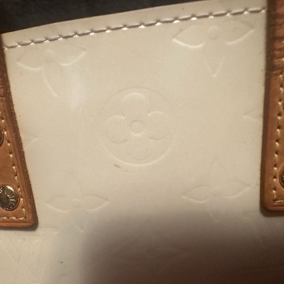 Authentic Reade Monogram Vernis Pm Yellow/Gold Patent Leather Tote Small - Picture 7 of 10